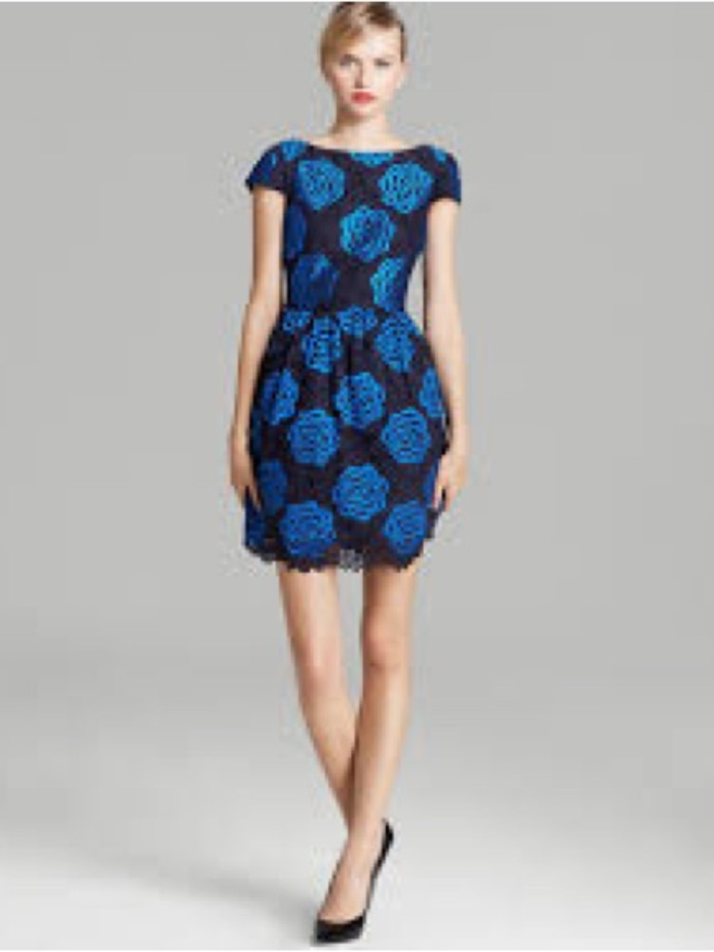 Alice + Olivia Blue Black Rose Lace Cocktail Dress MSRP $495 Nelly Size 2 - Picture 4 of 6